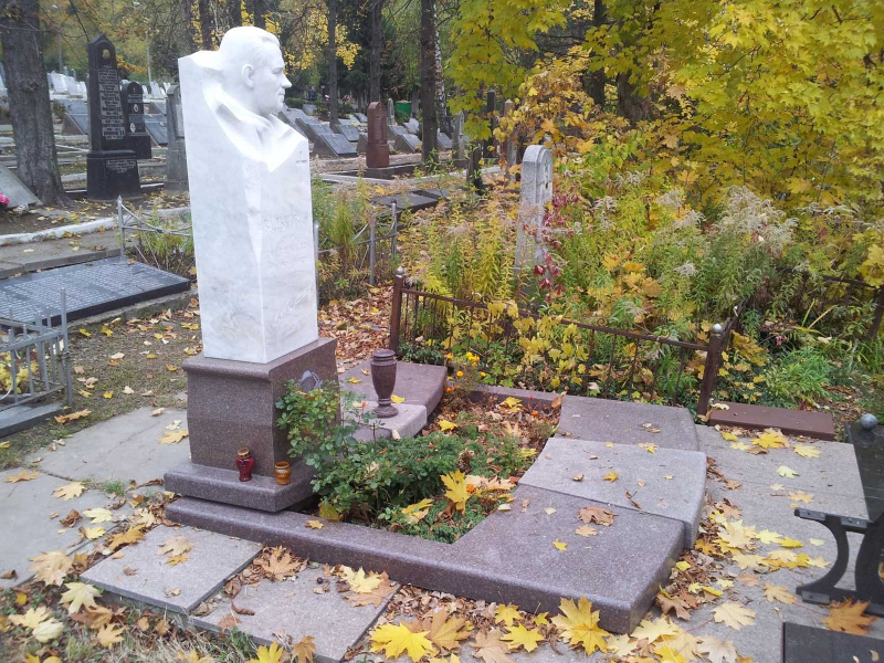 Пам'ятник Вальковичу І.К.